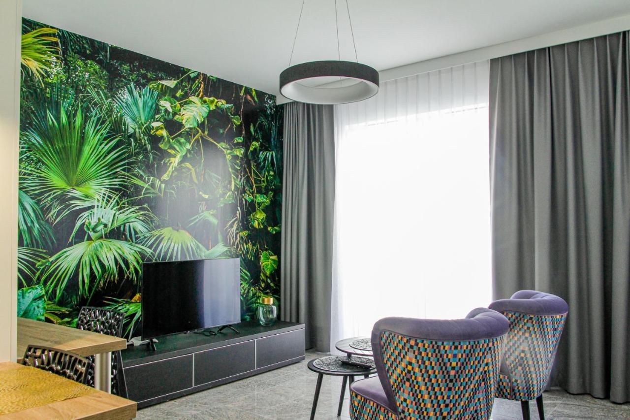 Roadway Silniczna Z Garazem Podziemnym Apartment Kielce Luaran gambar